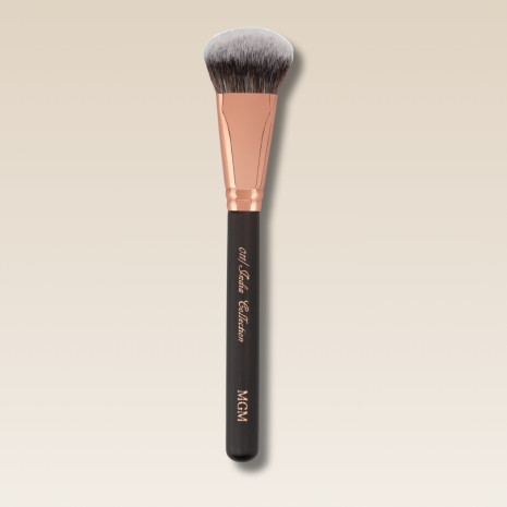 011-LUXURIOUS FINISH